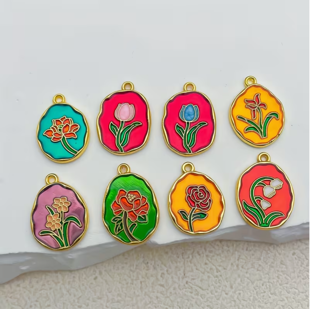 Dainty Flower Pendant